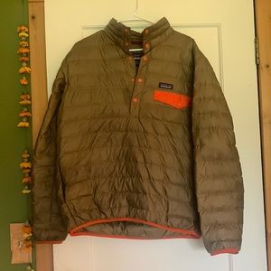 Patagonia down pull-over, men’s medium